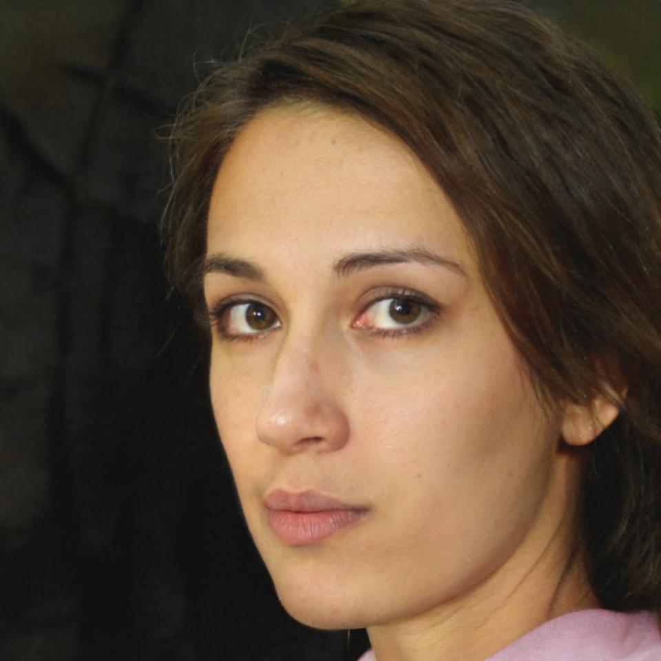 Portrait de Dr. Marie-Claire Dubois, formatrice experte